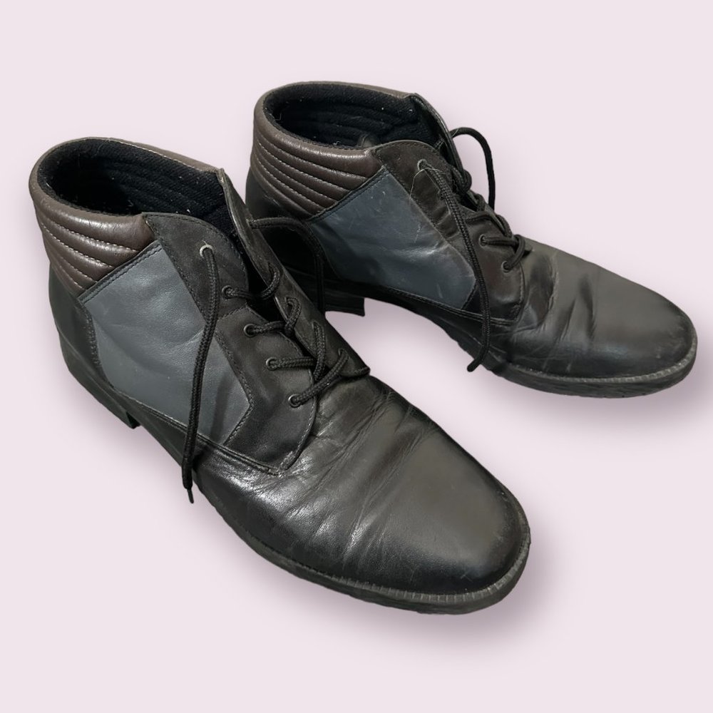 Vintage 1990's Laura Scott Brown, Gray, Black Ankle Boot, Size 8.5